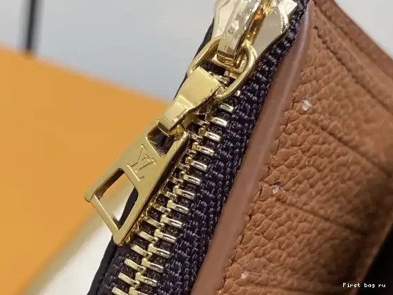 First bag ru WALLET-12*9.5*2.5 cm VICTORINE LOUIS VUITTON 0603